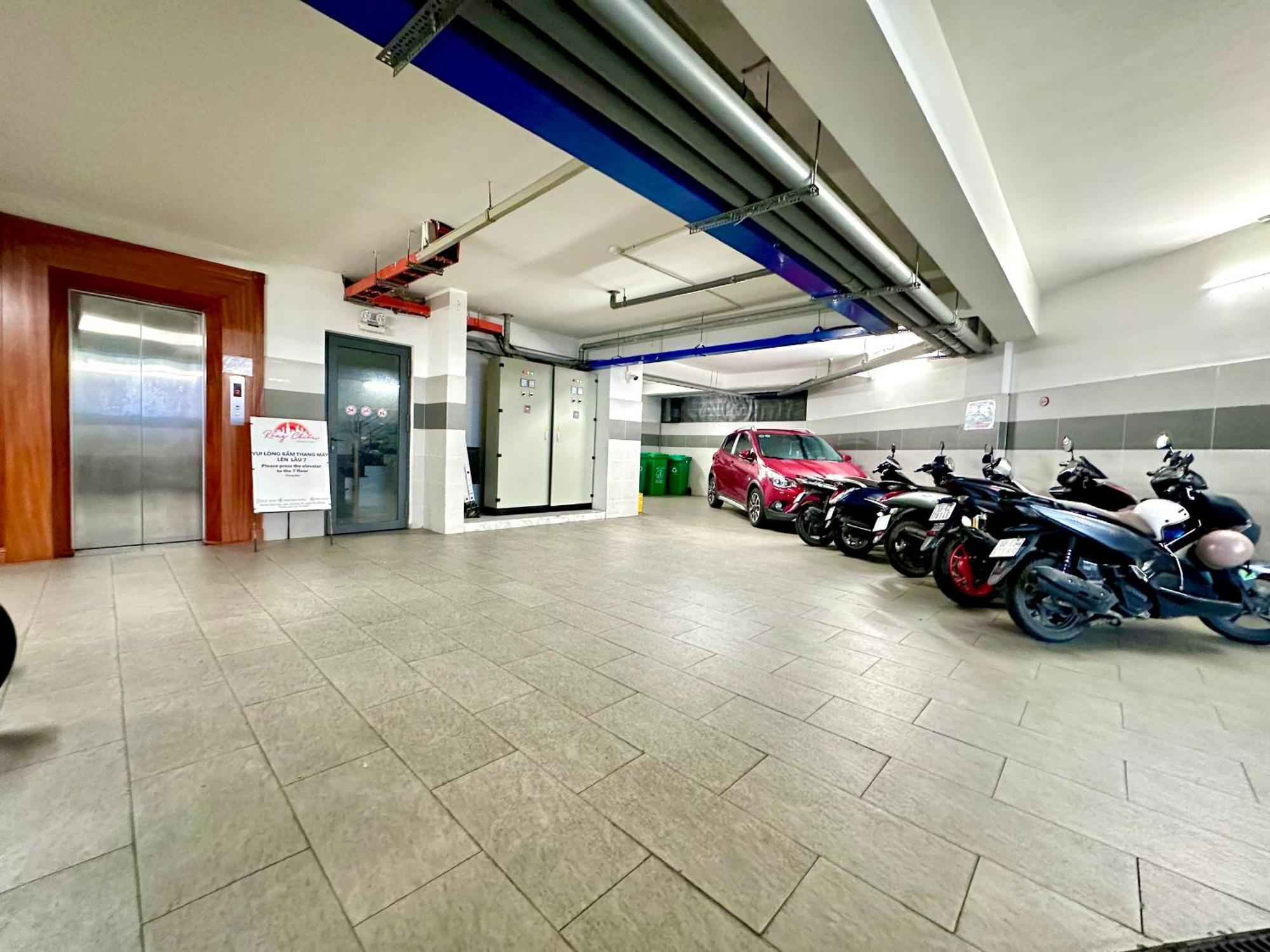 Yours Studio Airport Hotel Ho Şi Min Exterior foto